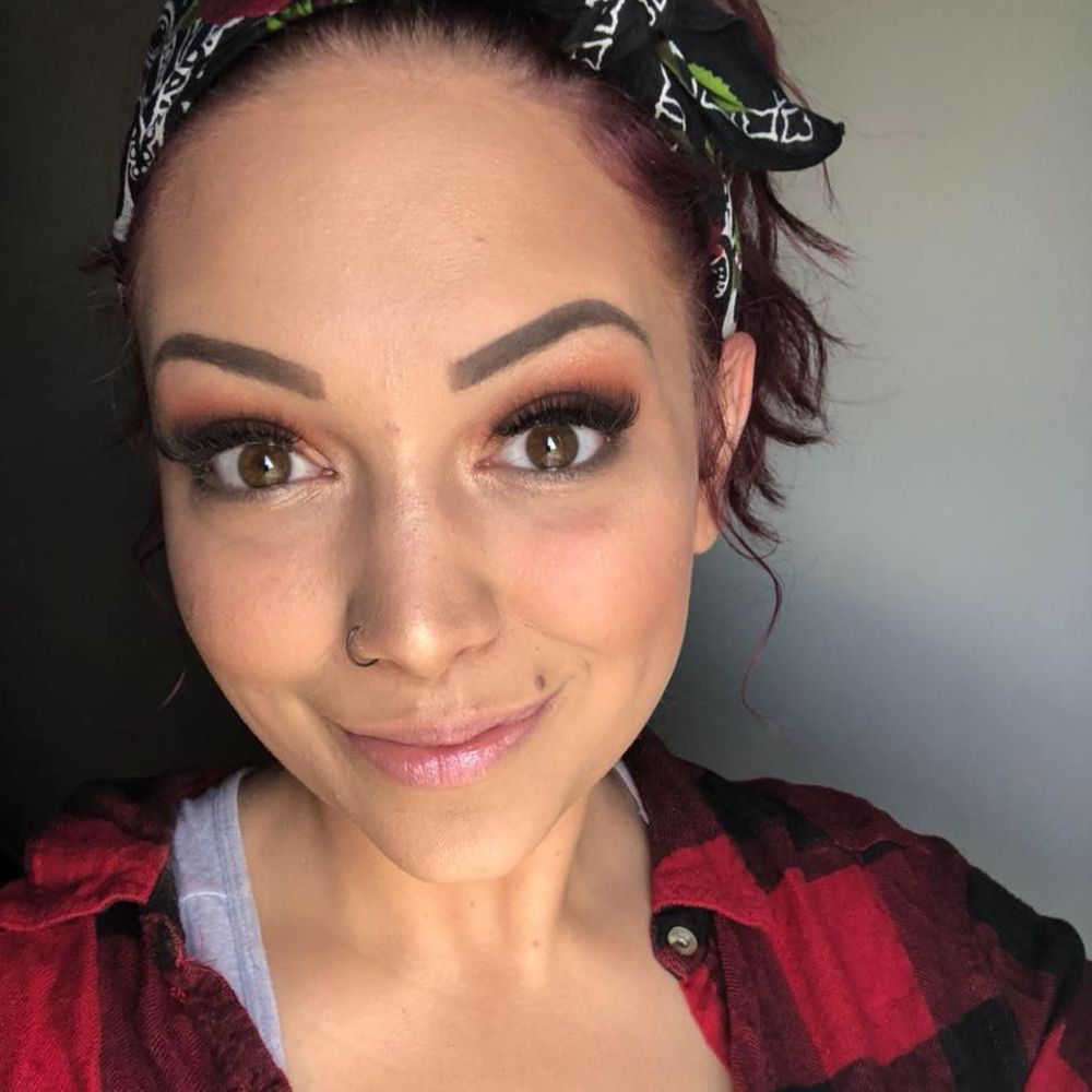 Meet your Posher, Veronica